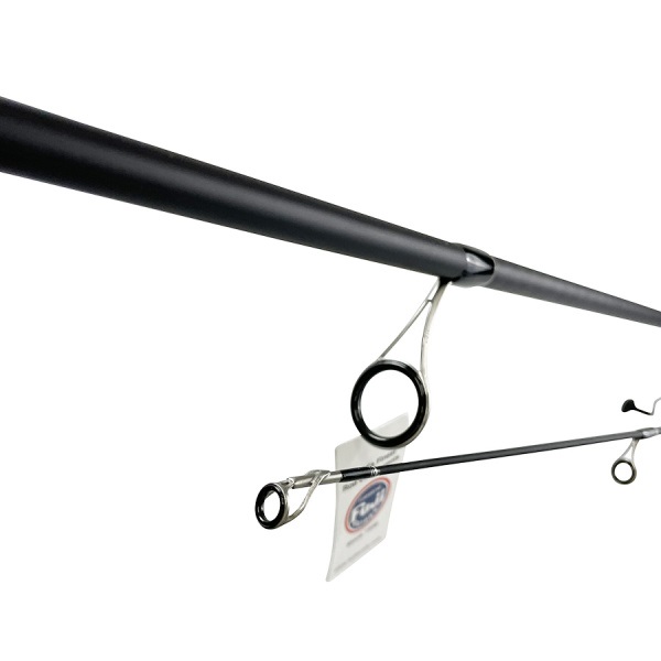 KULIA SEABASS SET 802/902/1002【カーボン製2ピースシーバスロッドとナイロンライン付スピニングリールのセット】